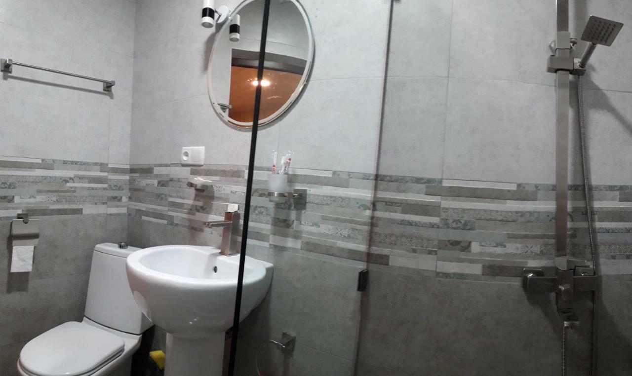 Apartment Borjomi, Erekle Street, 21A Eksteriør billede
